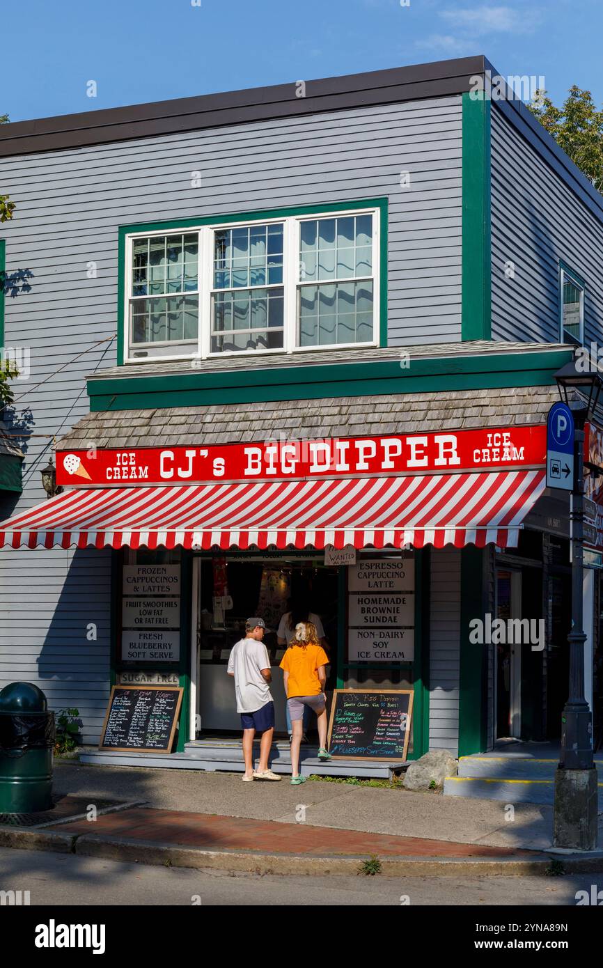 United States, Maine, Bar Harbor, Main Street and its shops Stock Photo