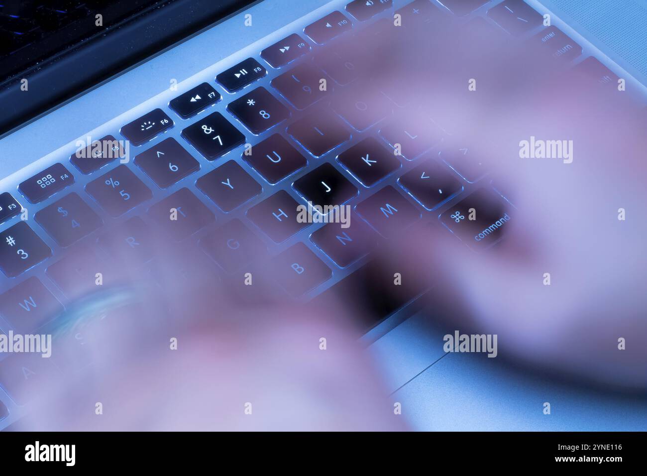 Fast typing hi-res stock photography and images - Alamy