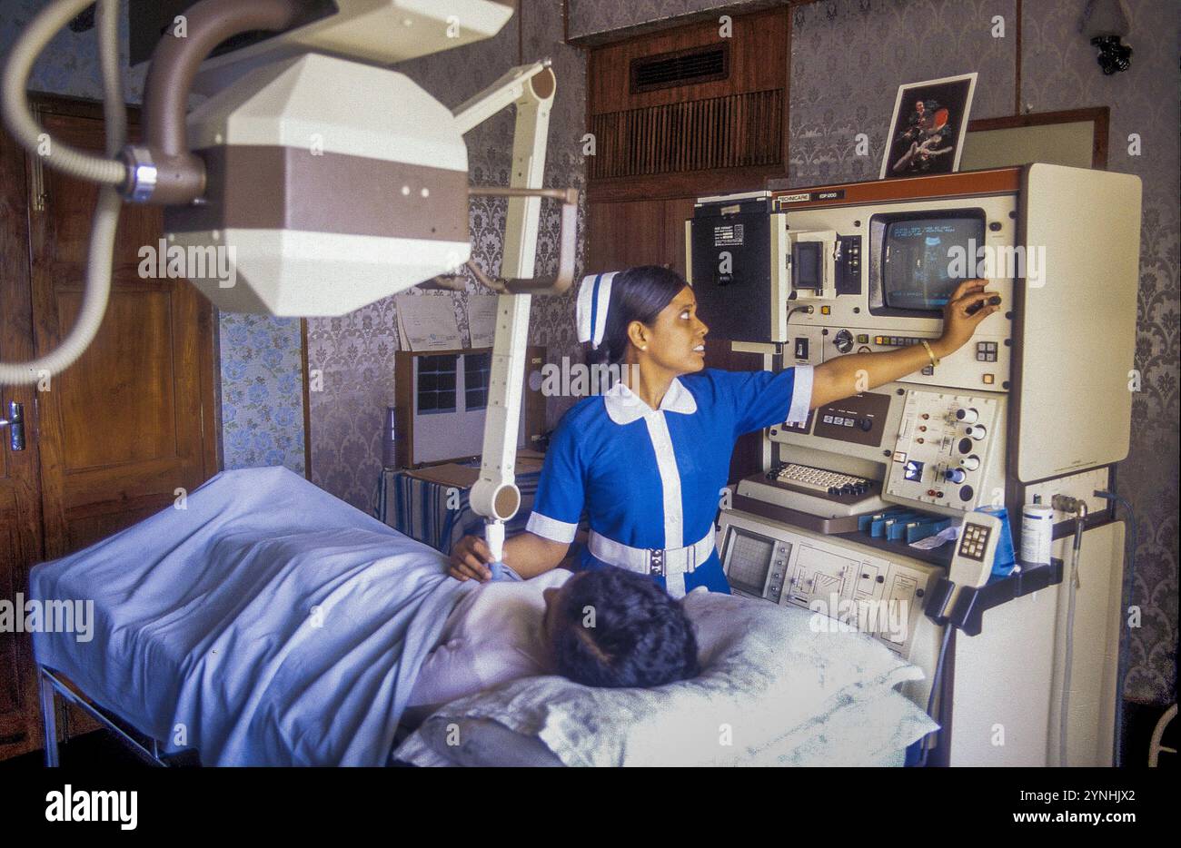 India, Madras, ultra-sound scan in a private hospital. Stock Photo