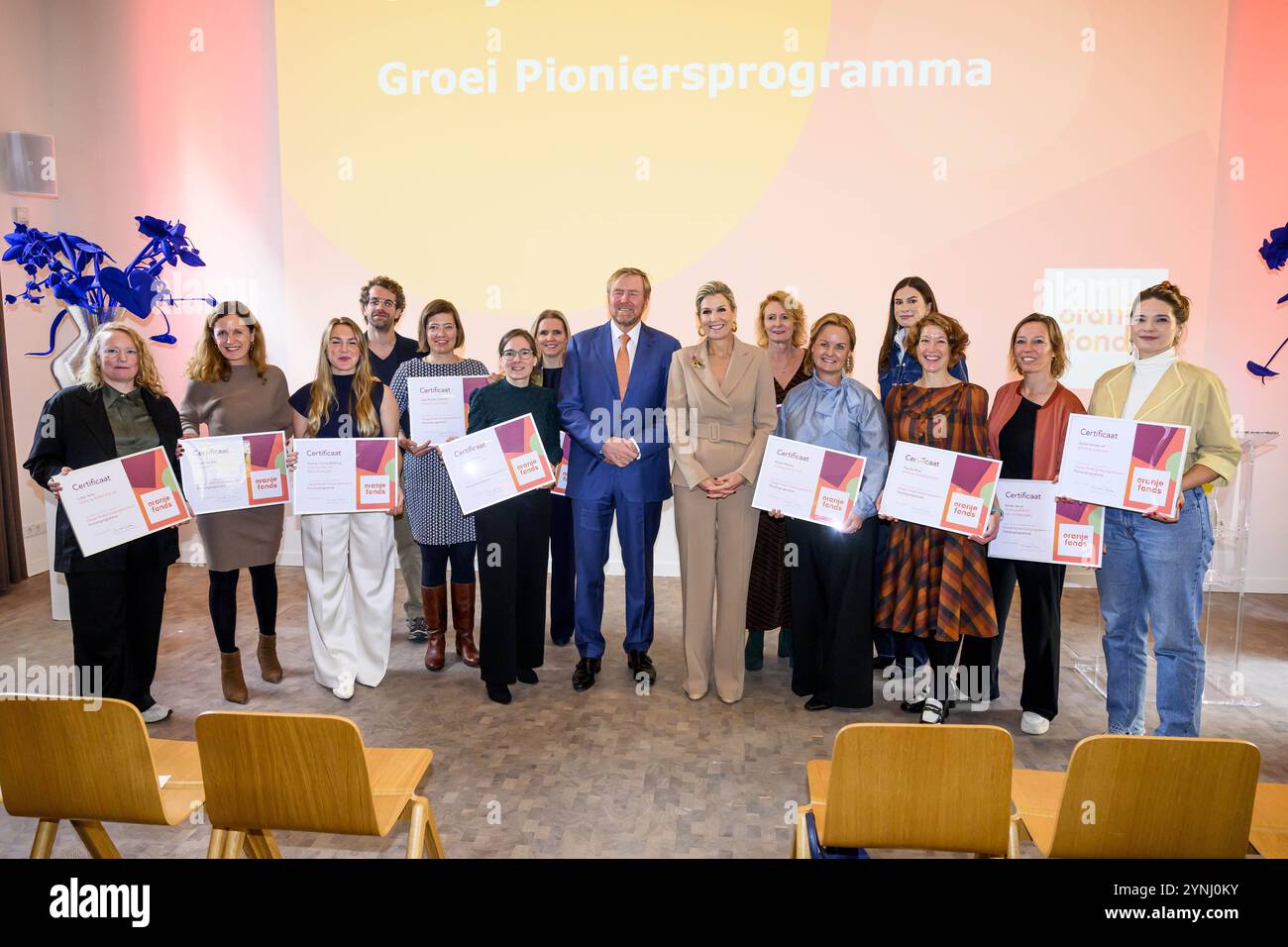 Hilversum, The Netherlands, 2024-11-26 12:53:57 HILVERSUM, 2611-2024, Centraal Museum UtrechtKing Willem Alexander and Queen Máxima present the growth certificates in Hilversum to the twenty-two participating organizations of the fourth edition of the Oranje Fonds Growth Program. PHOTO: NLBeeld/Patrick van EmstIn the photo:  Credit: NL Beeld / Patrick van Emst Stock Photo