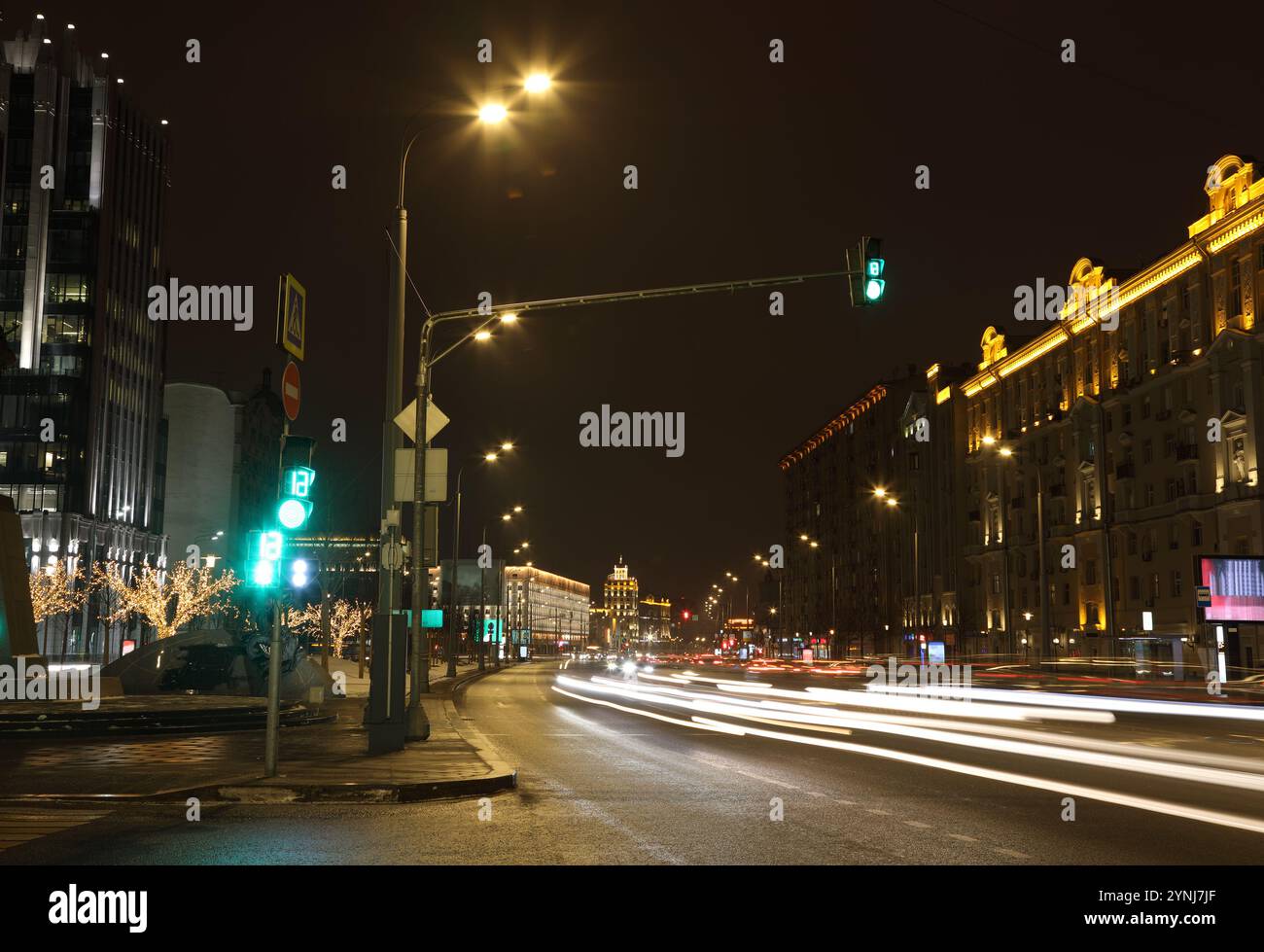 Traffic on moscow ring road hi-res stock photography and images - Alamy