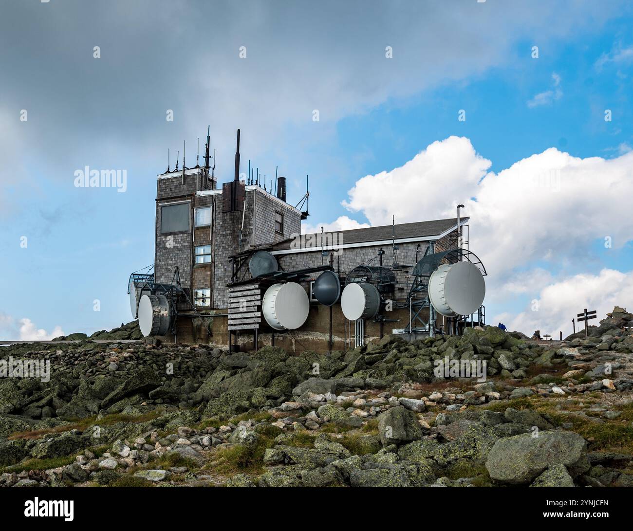 Mount Washington Observatory on Mount Washington in New Hampshire Stock ...