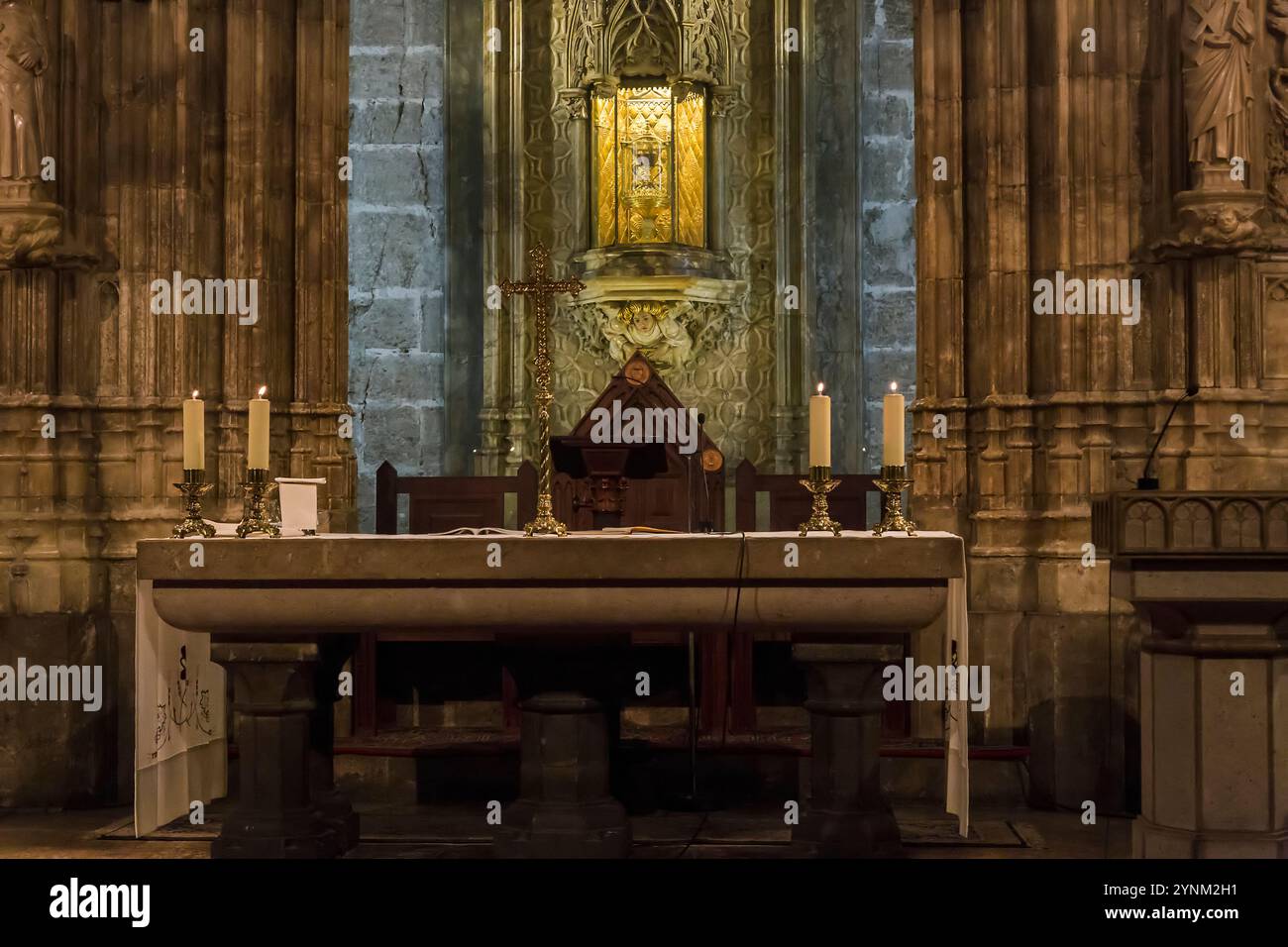 VALENCIA, SPAIN - MAY 18, 2017: It is the Altar of the Holy Grail in ...