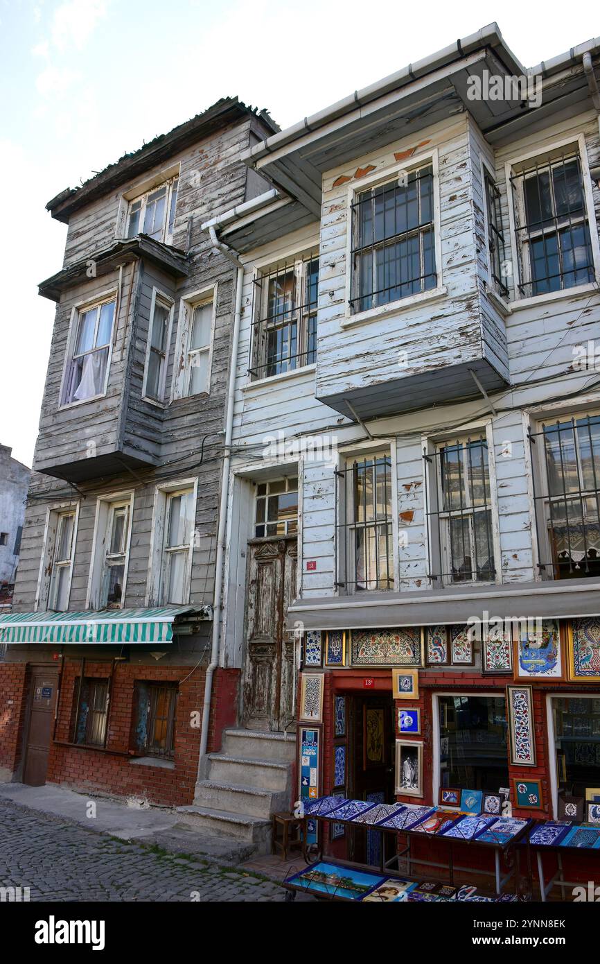 Old wooden houses turkey hi-res stock photography and images - Alamy