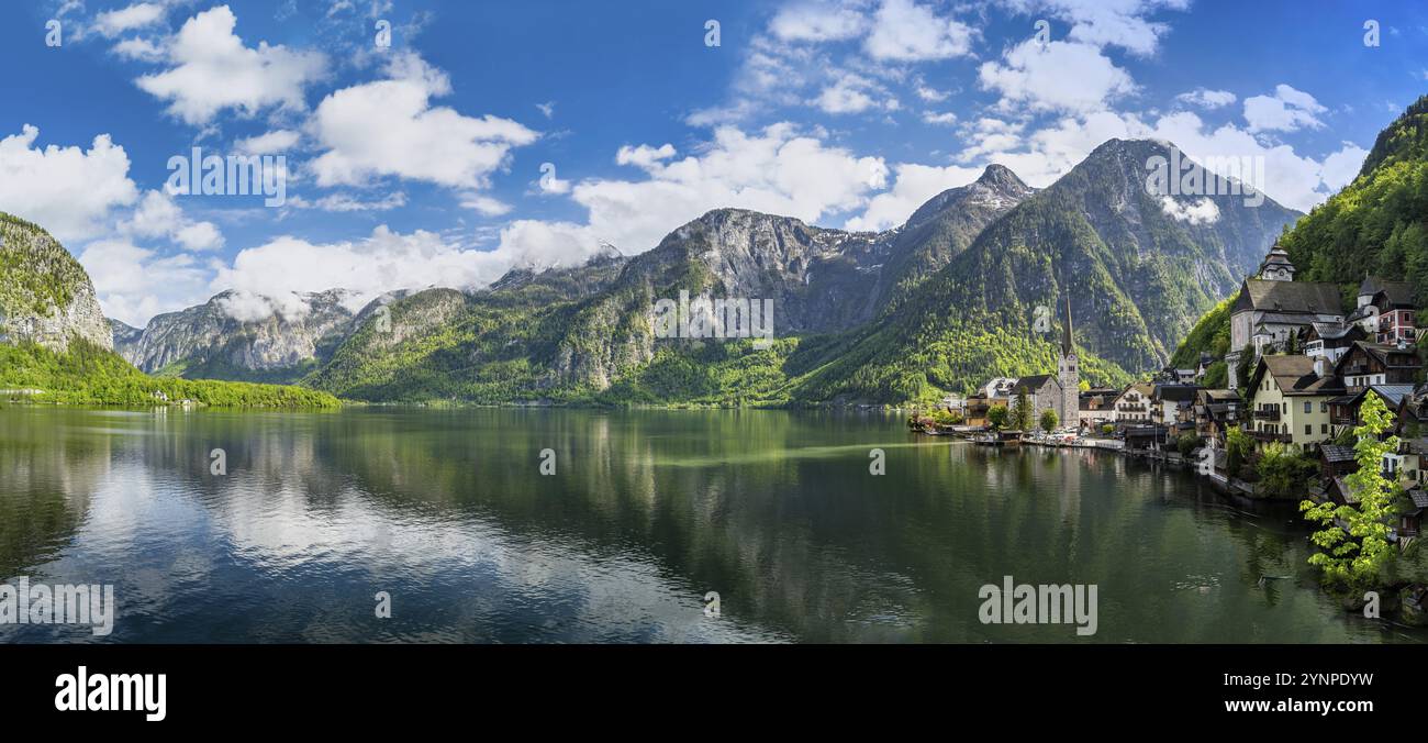 A view of the lake of Hallstatt in Austria with its mountains and blue ...