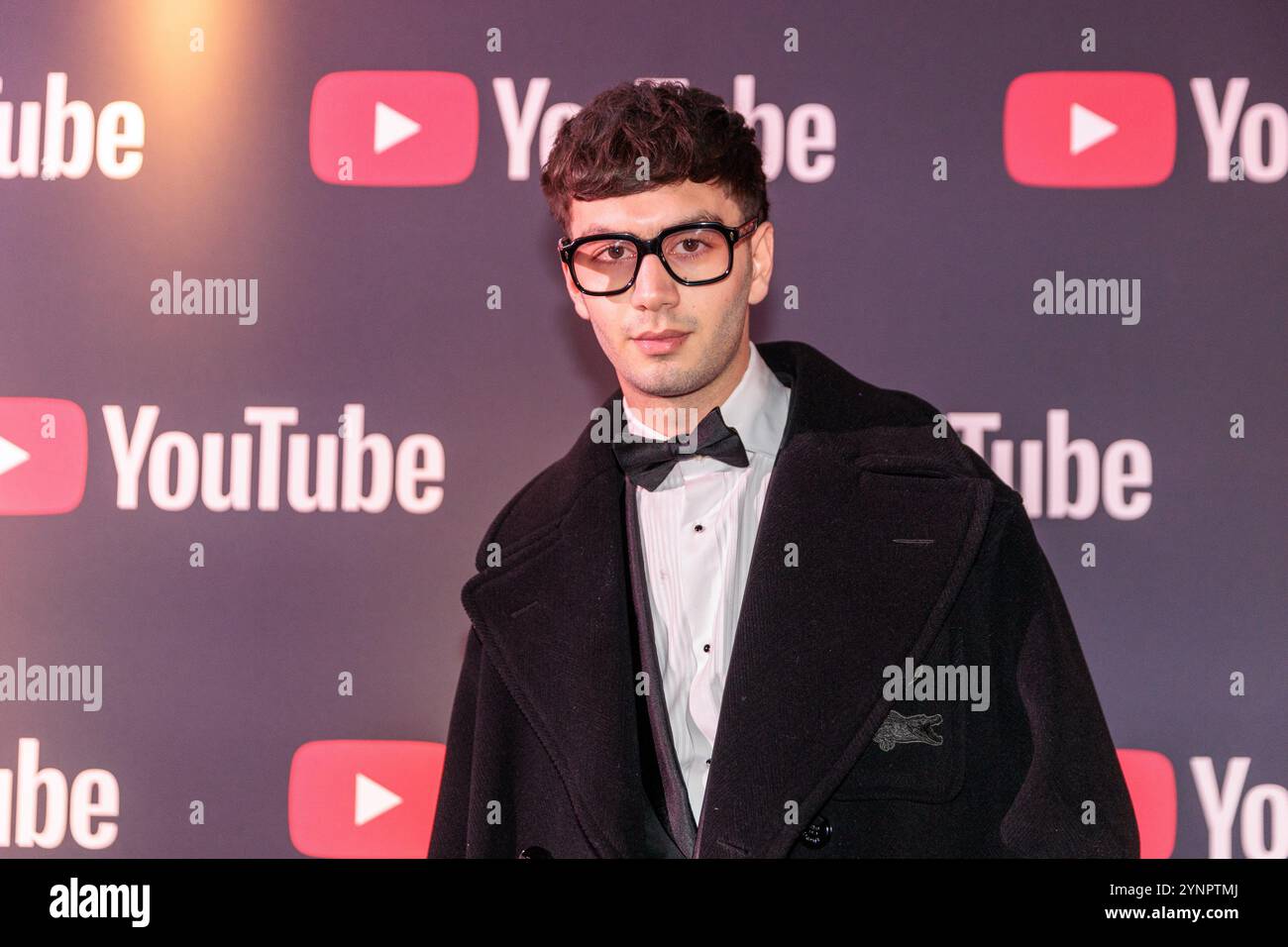 Sampagne Rapper Berlin, Germany. 26th Nov, 2024. Sampagne before the start of the ...