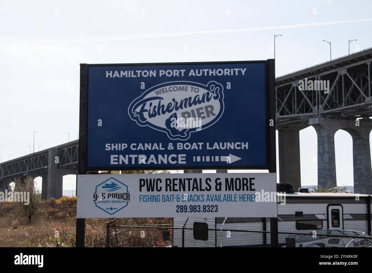Port authority welcome to Fisherman's Pier and PWC Rentals signs on ...