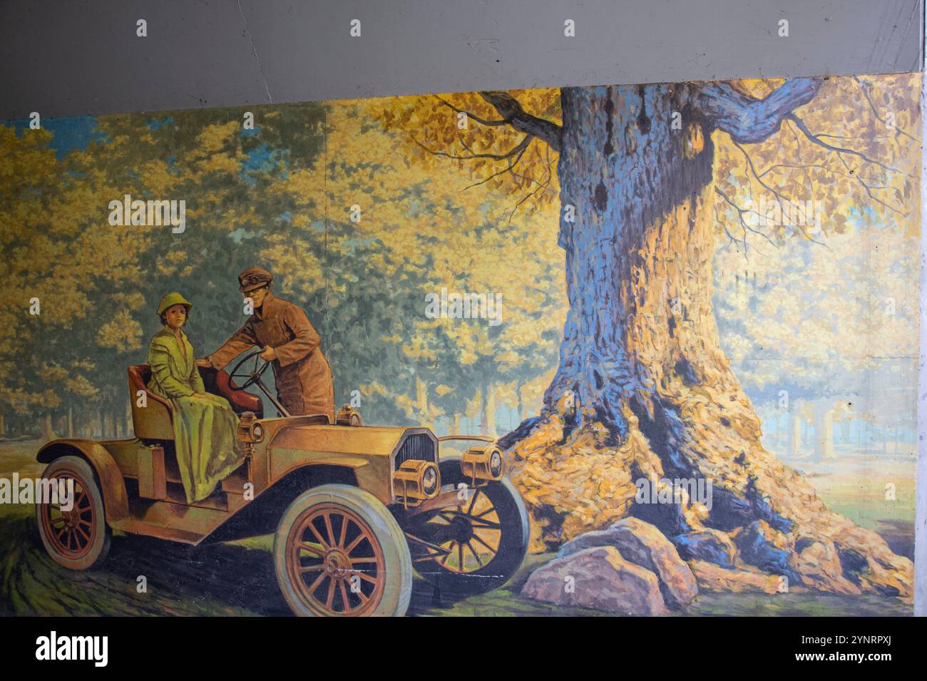 Historic Port Credit mural of a couple in a car under rail bridge on Mississauga Road in Toronto, Ontario, Canada Stock Photo