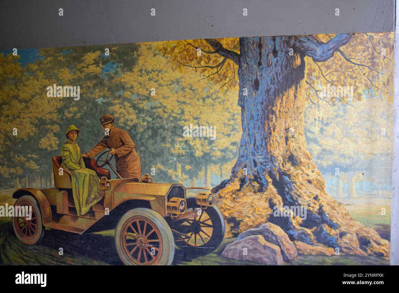 Historic Port Credit mural of a couple in a car under rail bridge on Mississauga Road in Toronto, Ontario, Canada Stock Photo