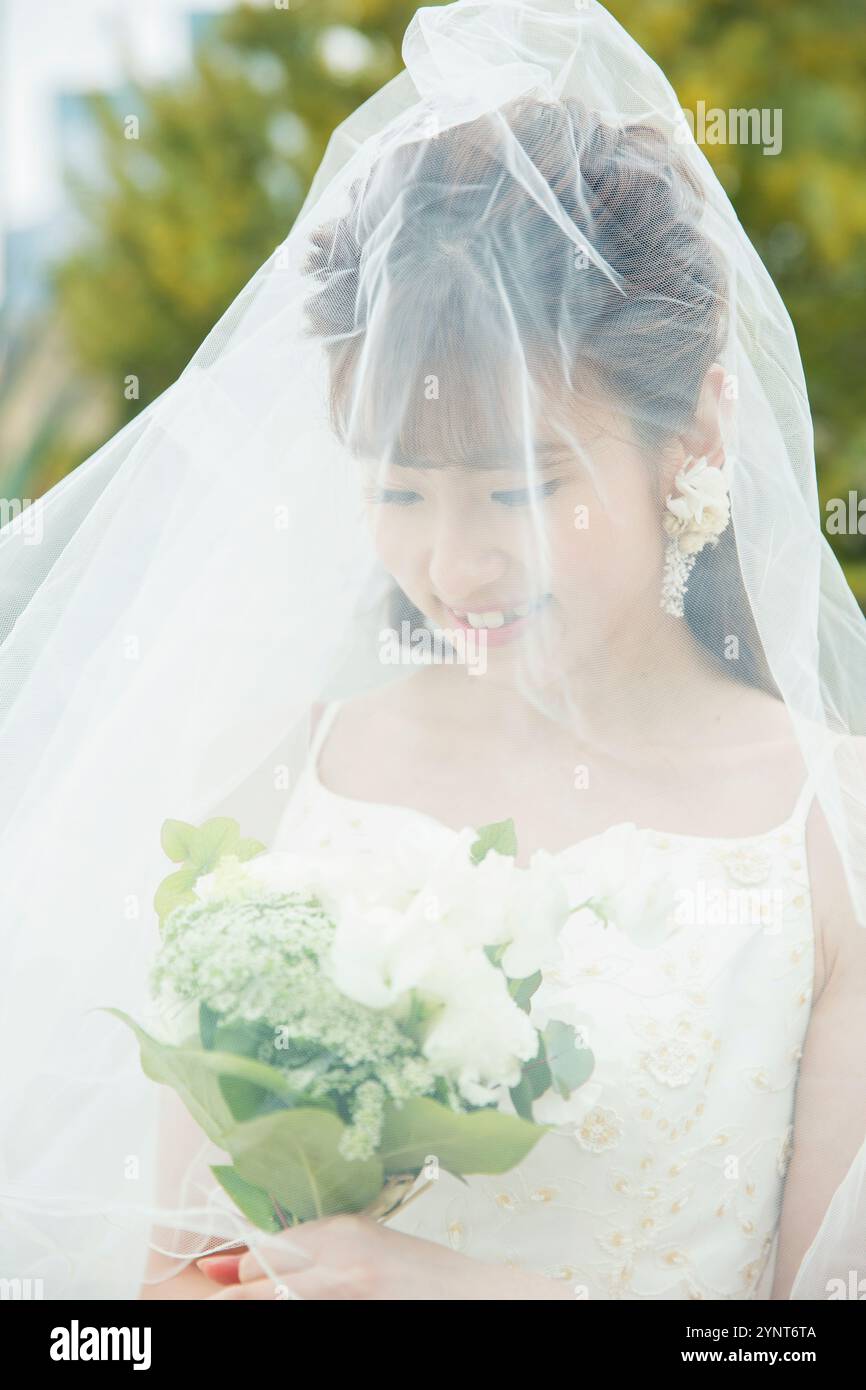Bride look hi-res stock photography and images - Alamy