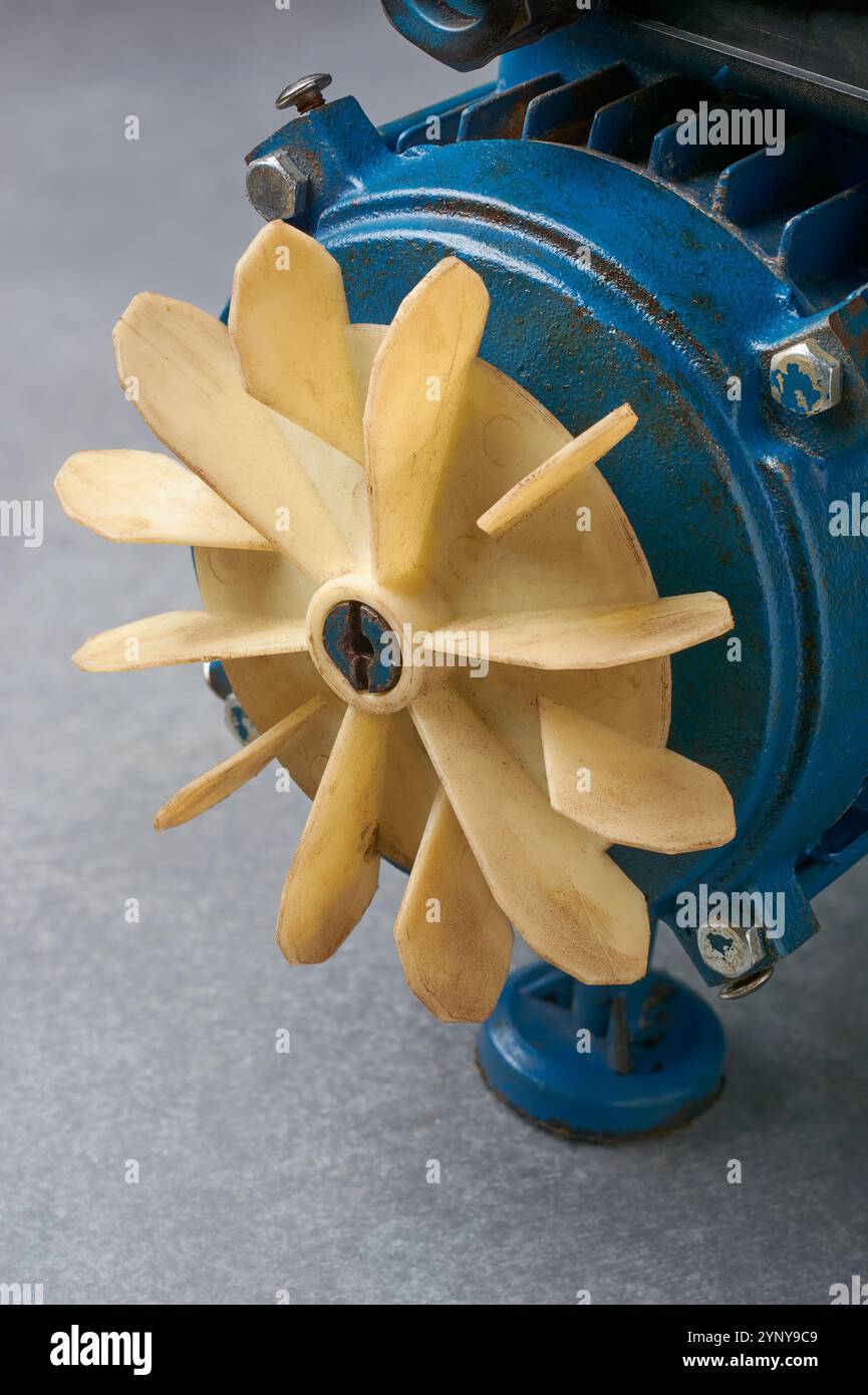 Cooling water pump hi-res stock photography and images - Alamy