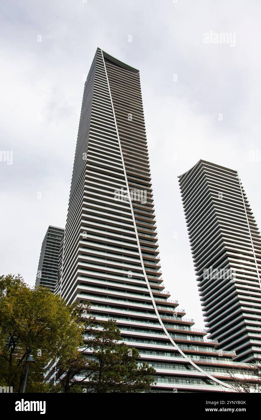 Tall buildings on waterfront in hi-res stock photography and images - Alamy