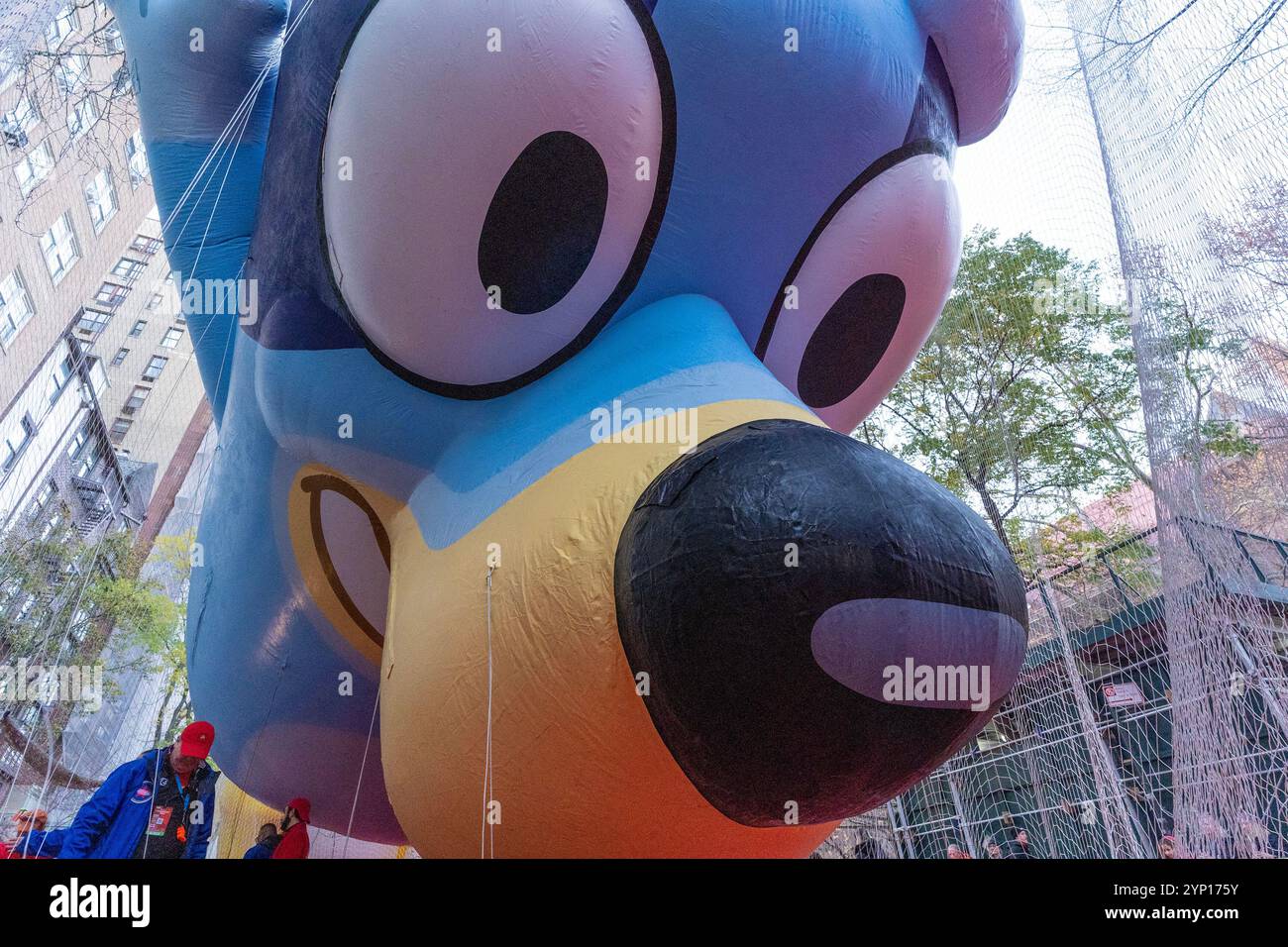 Bluey balloon hi-res stock photography and images - Alamy