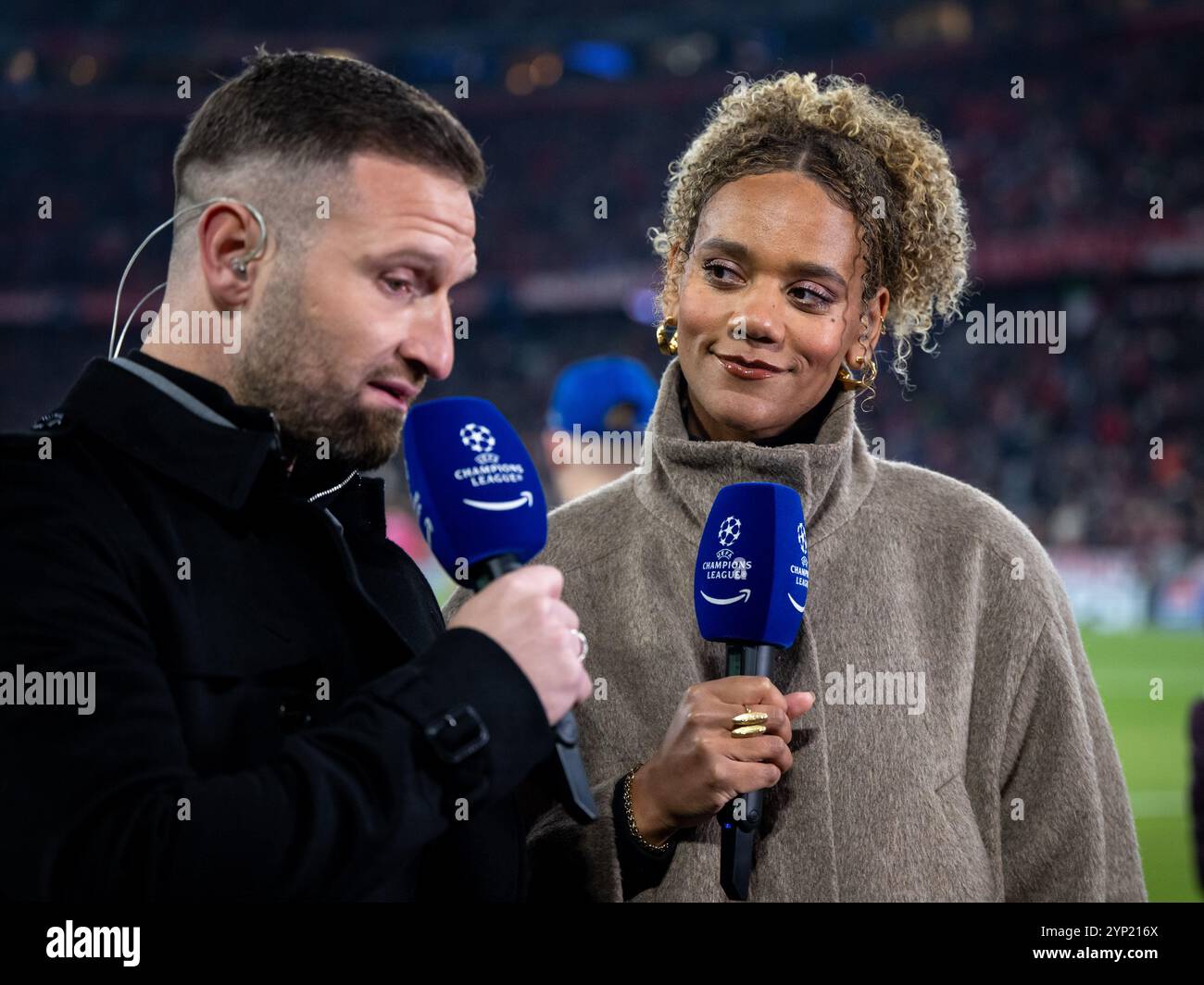 Shkodran Mustafi kritisiert Alphonso Davies nach Bayern-Spiel Shkodran Mustafi kritisiert Alphonso Davies nach Bayern-Spiel