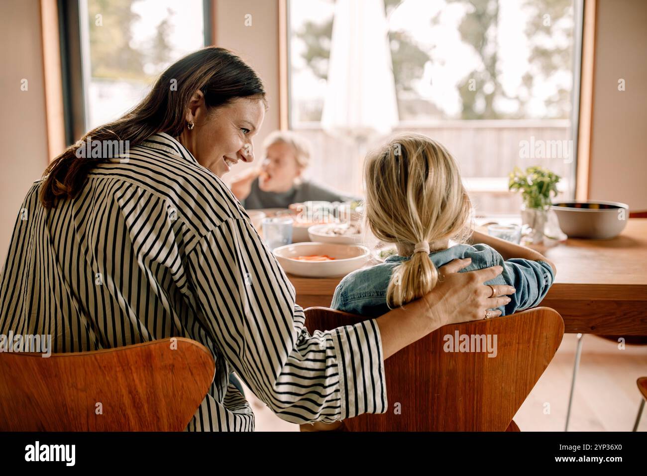 Parents and son rear view hi-res stock photography and images - Alamy