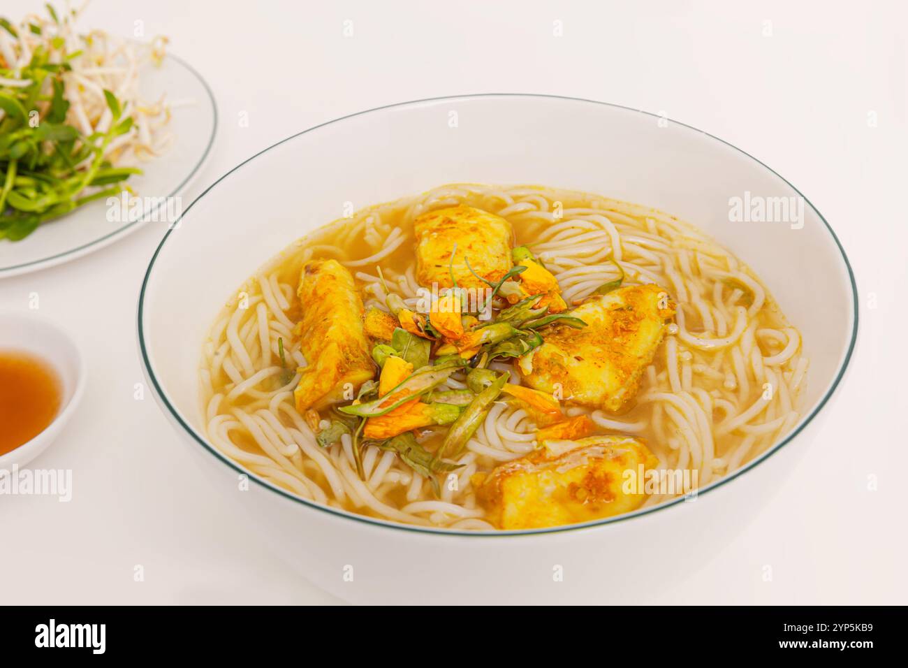 Banh Canh Ca Loc Mien Tay, Thick Rice noodle soup with Snakehead fish ...