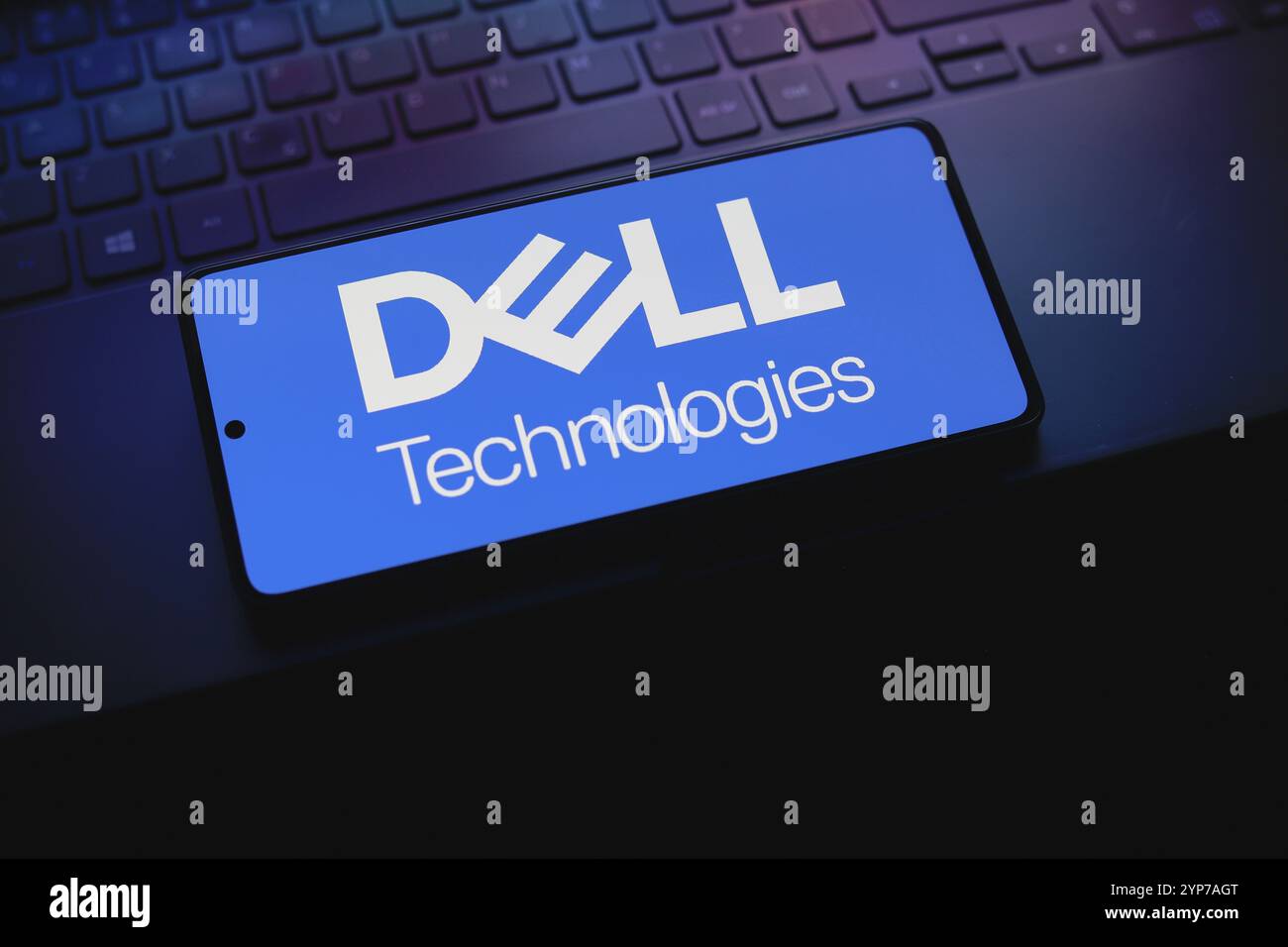 Dell logo hi-res stock photography and images - Alamy