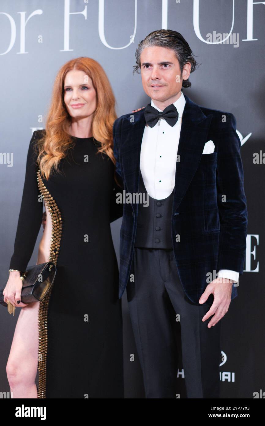 Porras hi-res stock photography and images - Page 6 - Alamy, image size:866x1390