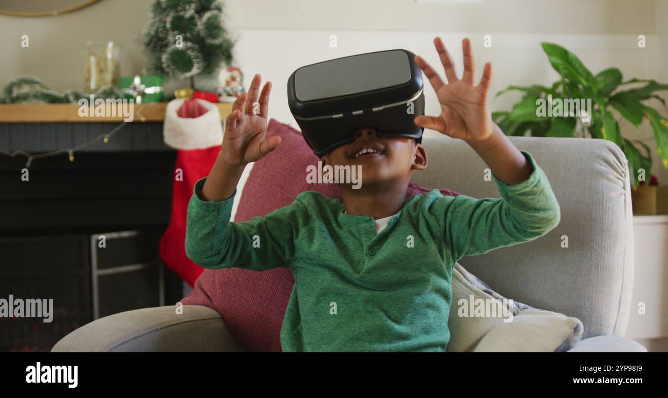 African american boy wearing hi-res stock photography and images - Alamy