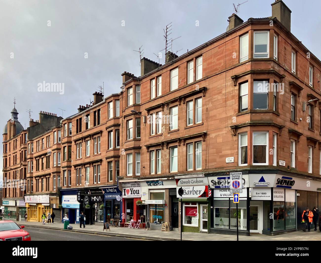 Street scene, Busy Byres Road, Glasgow west end, Central Scotland, UK - Smartphone Captured Stock Image Street scene, Busy Byres Road, Glasgow west end, Central Scotland, UK - Smartphone Captured Stock Image