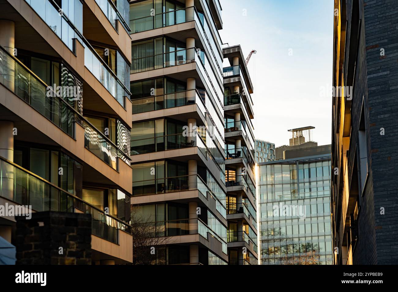 View of London luxury housing hi-res stock photography and images - Alamy