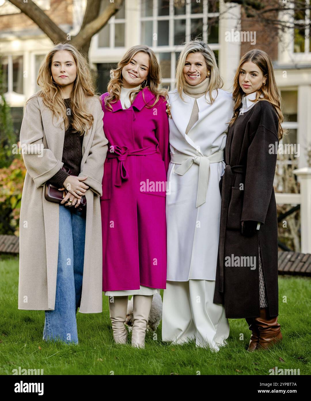 amsterdam-29-11-2024-princess-amalia-princess-ariane-queen-maxima