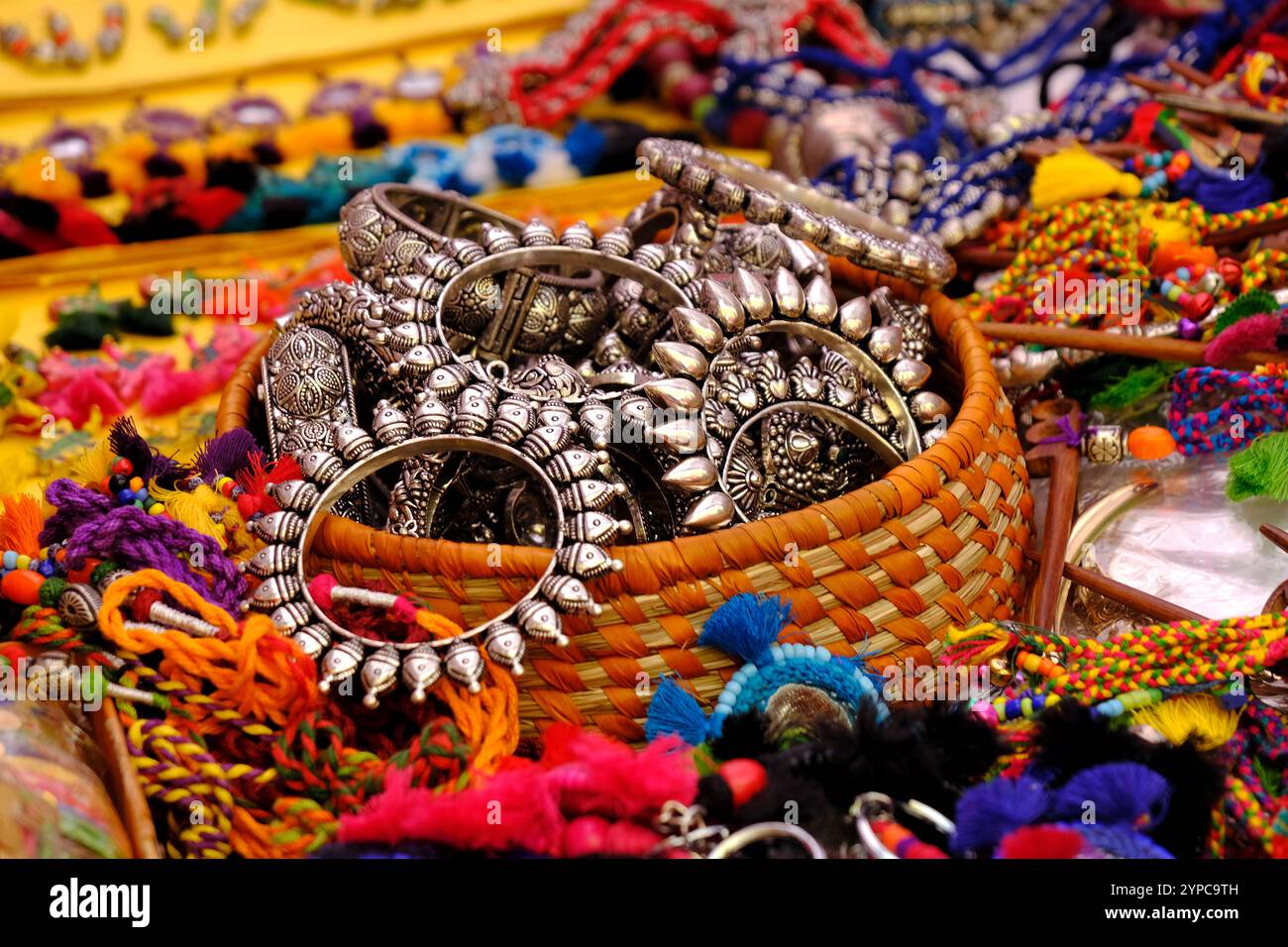 Vintage jewellery shop pune hi-res stock photography and images - Alamy