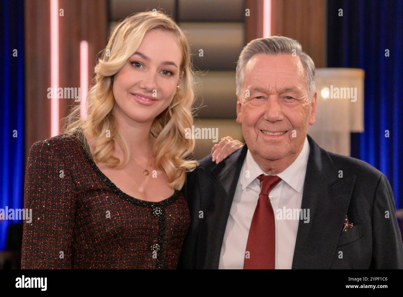 from left: Annalena KEILER, daughter of Roland Kaiser, Roland KAISER, singer, guest on the show "Koelner Treff" on WDR television, November 29, 2024 Stock Photo - Alamy