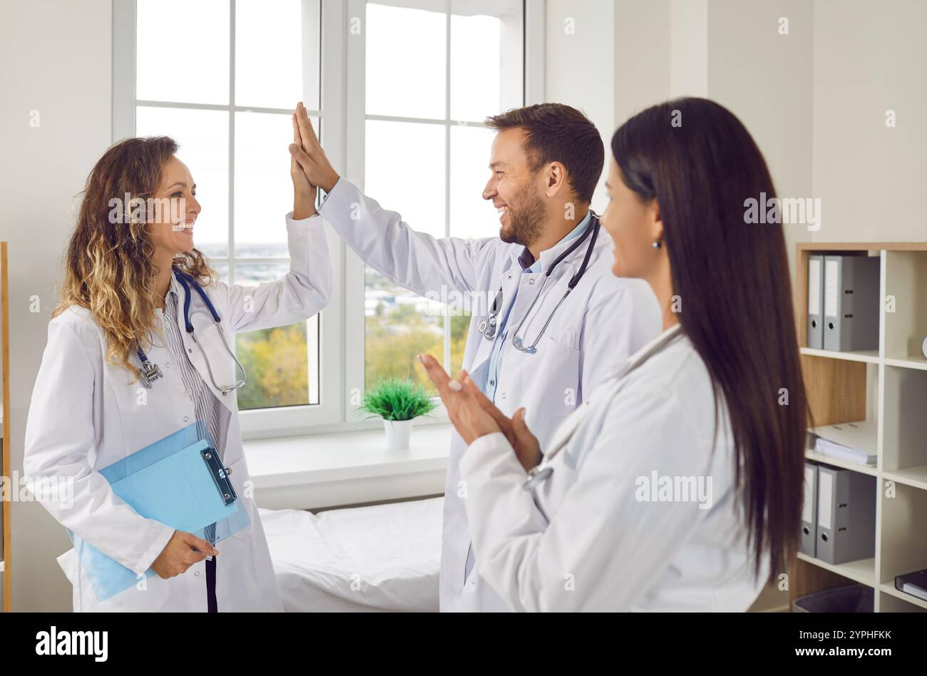 Company of hospital nurses hi-res stock photography and images - Alamy