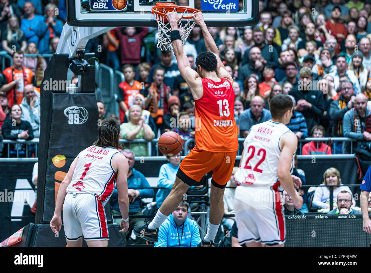 Chemnitz, Deutschland 30. November 2024 1.BBL 2024/2025 Niners