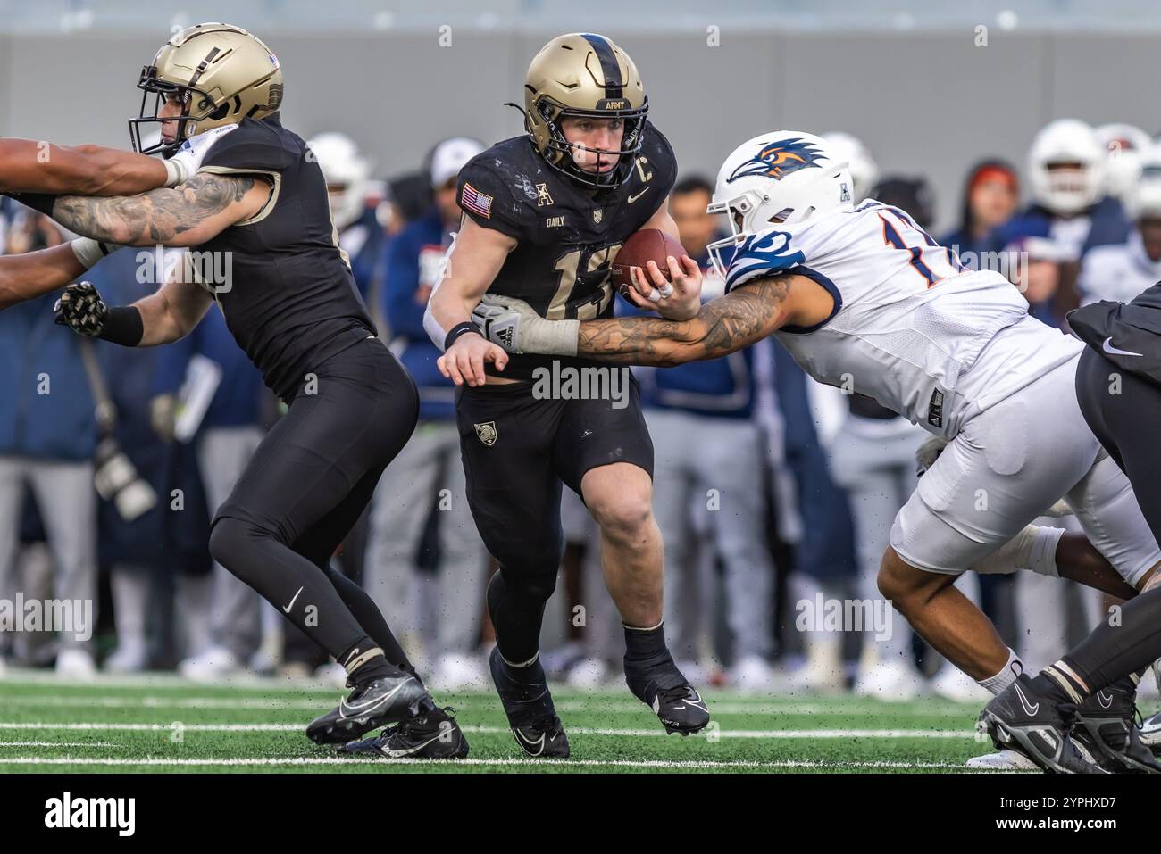 West Point, New York, USA. 30th Nov, 2024. The Army Black Knights ...