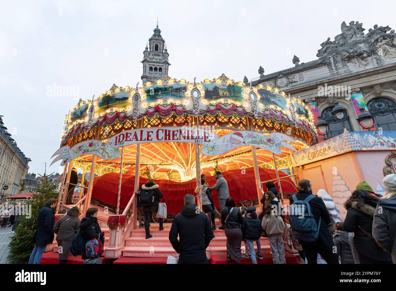 Lille, France. 30th Nov, 2024. People visit the Christmas market in Lille, north France, Nov. 30, 2024. Credit: Sebastien Courdji/Xinhua/Alamy Live News Stock Photo