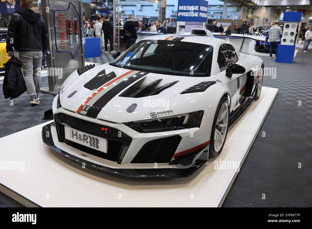 Audi r8 lms gt2 hi-res stock photography and images - Alamy