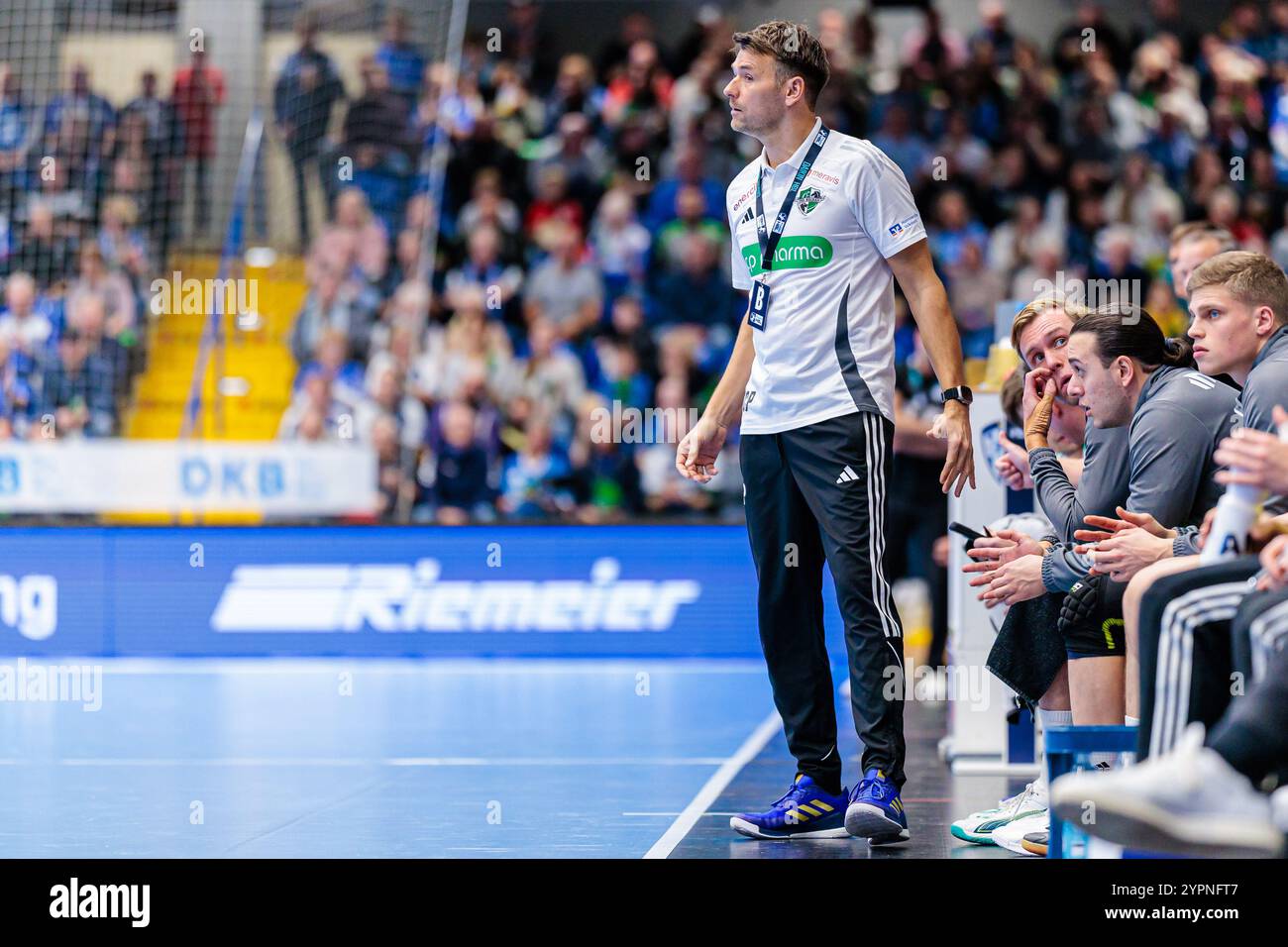 Christian Prokop (TSV Hannover-Burgdorf, Trainer)   GER, TBV Lemgo Lippe vs. TSV Hannover-Burgdorf, Handball, 1. Bundesliga, 12. Spieltag, Spielzeit 2024/2025, 01.12.2024  Foto: Eibner-Pressefoto/Jan Rollinger Stock Photo