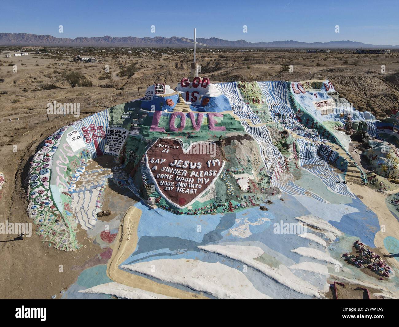 Aerial view of Salvation Mountain, Leonard's tribute to God and his gift to the world with its simple yet powerful message, God Is Love. Niland, Calif Stock Photo