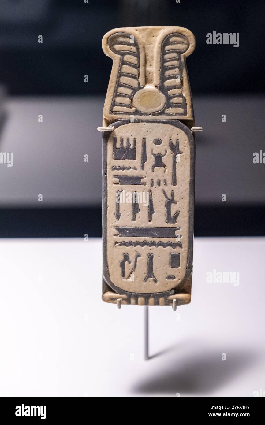 Tile with inlays and the name of Pharaoh Seti II, Faience, 19th dynasty ...