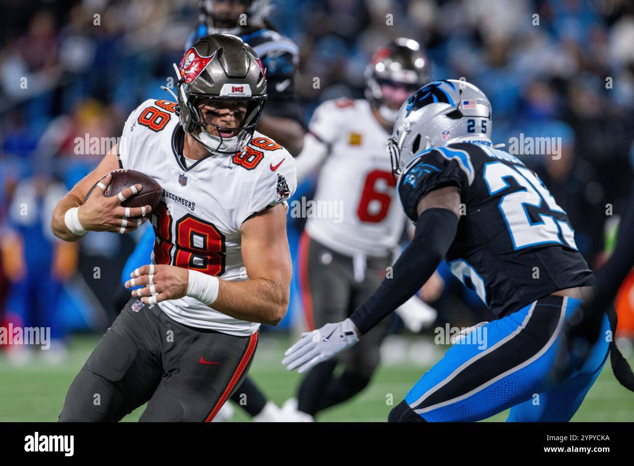 Cade otton buccaneers hi-res stock photography and images - Alamy
