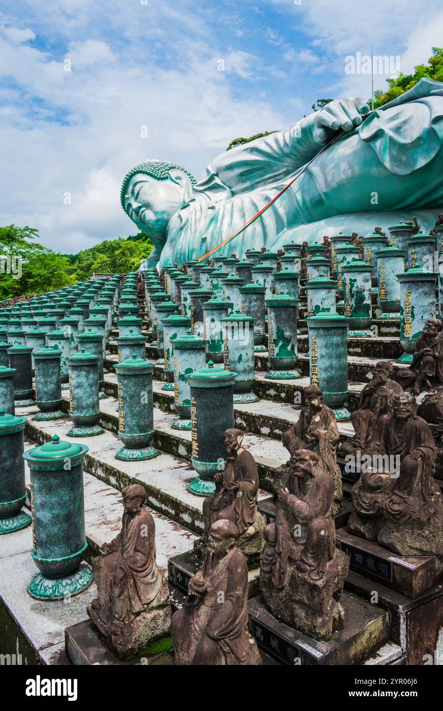 Nanzoin temple hi-res stock photography and images - Alamy Nanzoin temple hi-res stock photography and images - Alamy