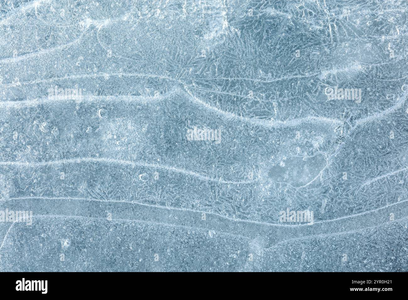 Frozen lake texture hi-res stock photography and images - Alamy