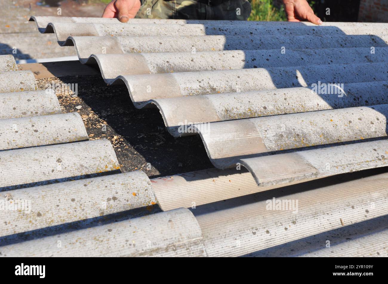 Asbestos Garage Roof Removal Cost: What to Expect and Budget