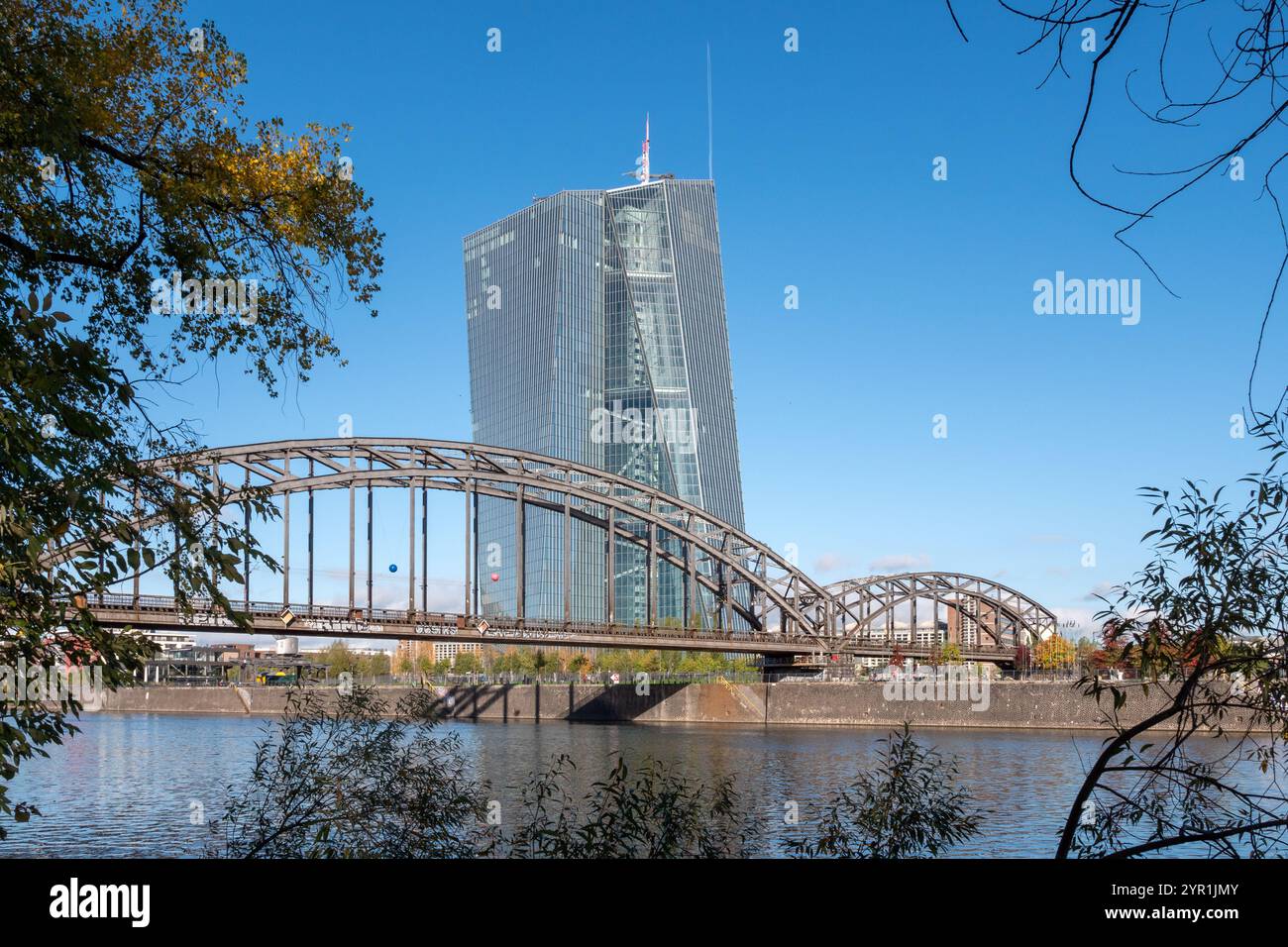 European central bank frankfurt hi-res stock photography and images - Alamy