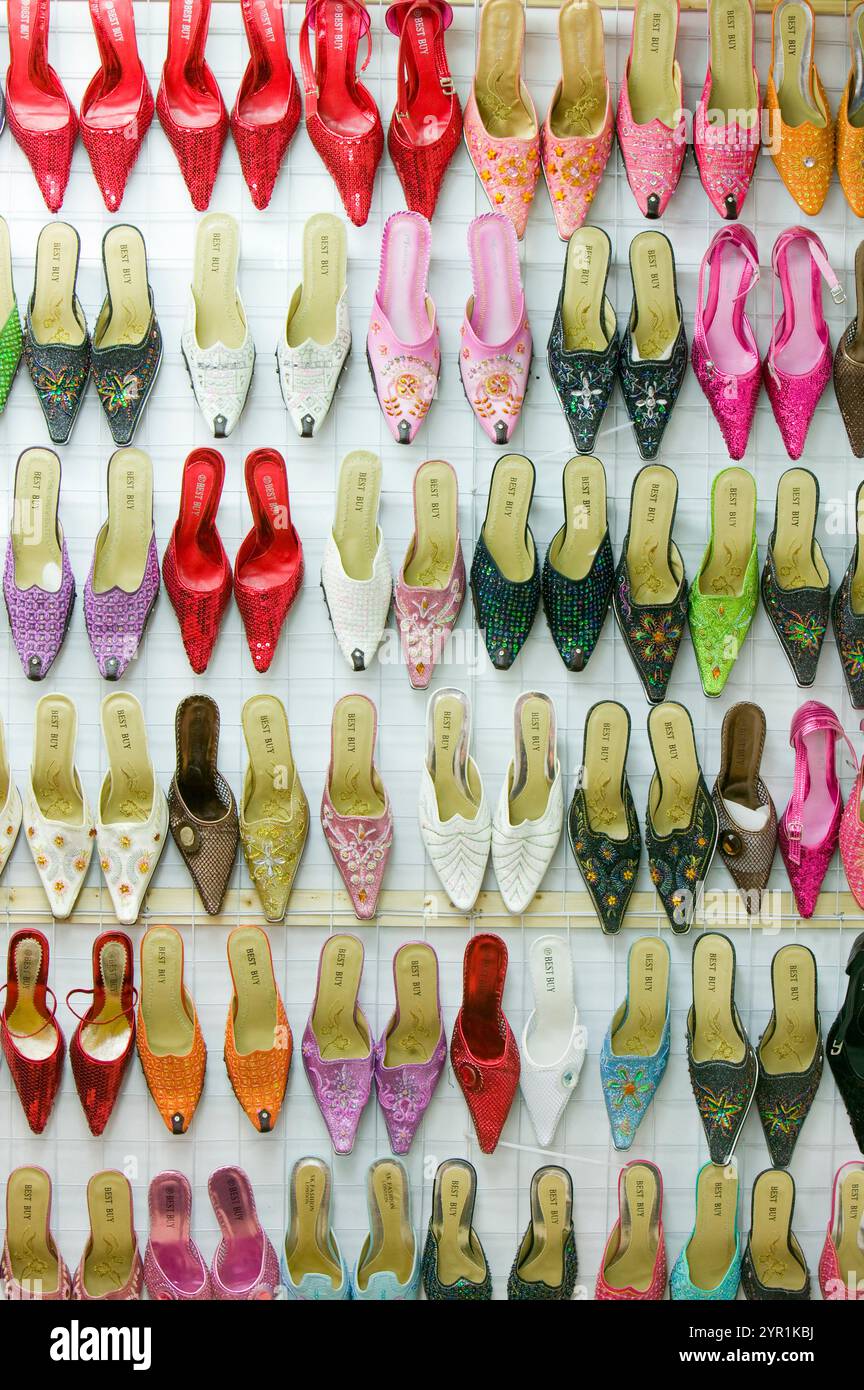 Asian shop uk hi-res stock photography and images - Alamy