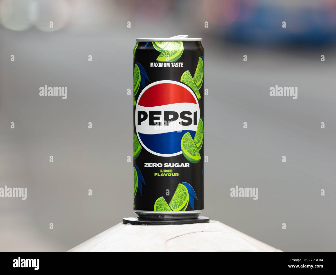 Pepsi Zero Sugar Lime Flavour can. Sugar free soft drink with cola and citrus fruit taste. Beverage can in the 330 ml size. Stock Photo