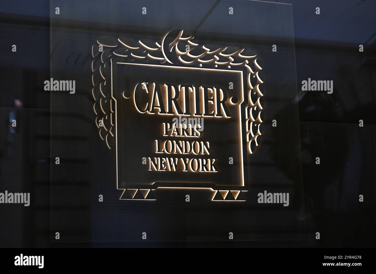 Cartier Logo NEW CARTIER SPACE