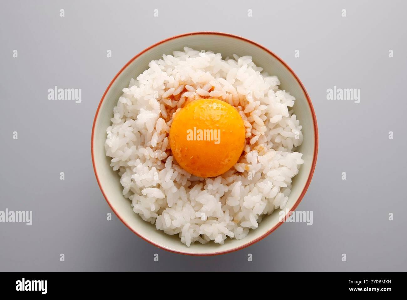 Simple egg hi-res stock photography and images - Alamy