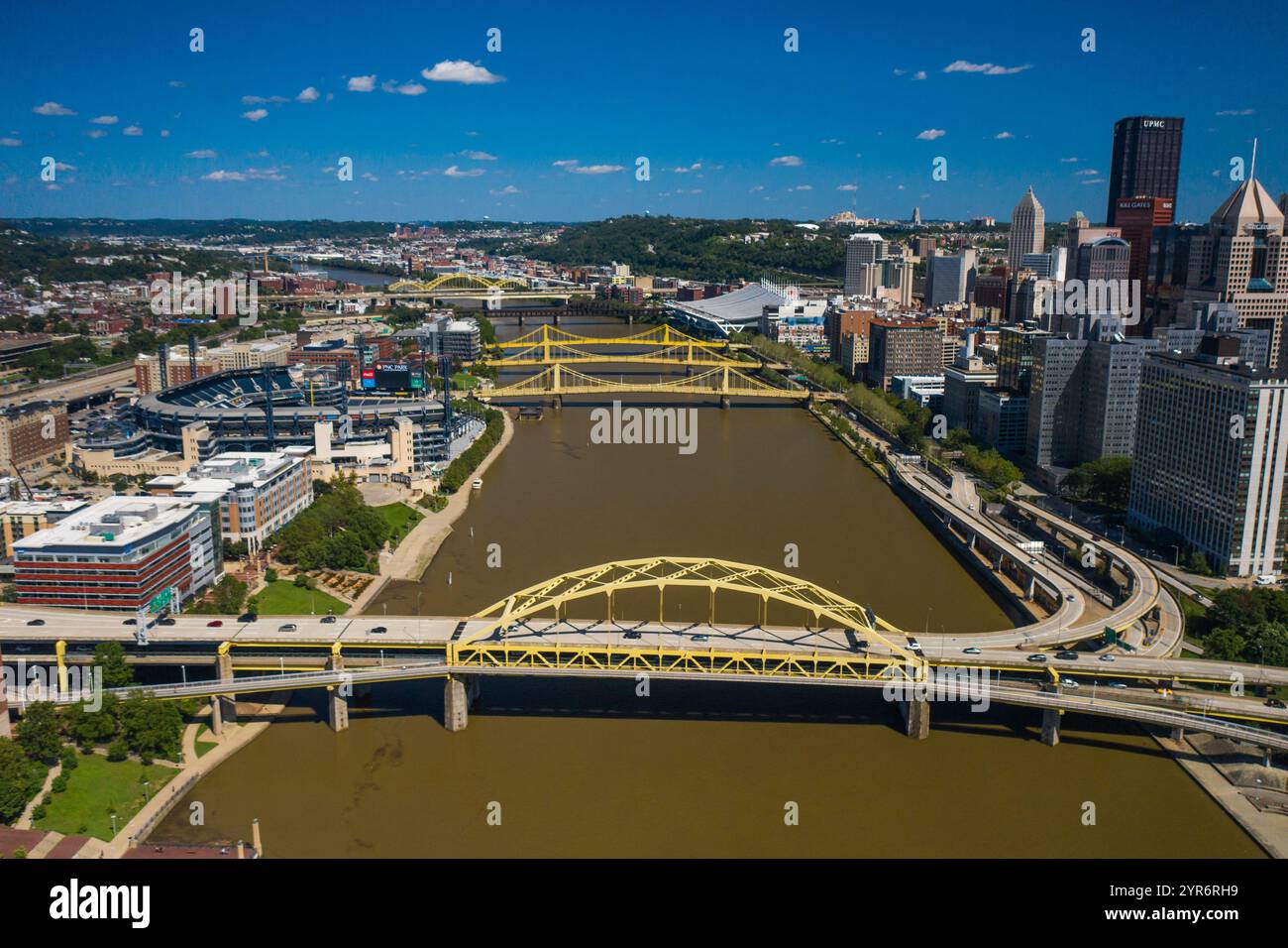 Pittsburgh aerial view 2021 hi-res stock photography and images - Alamy