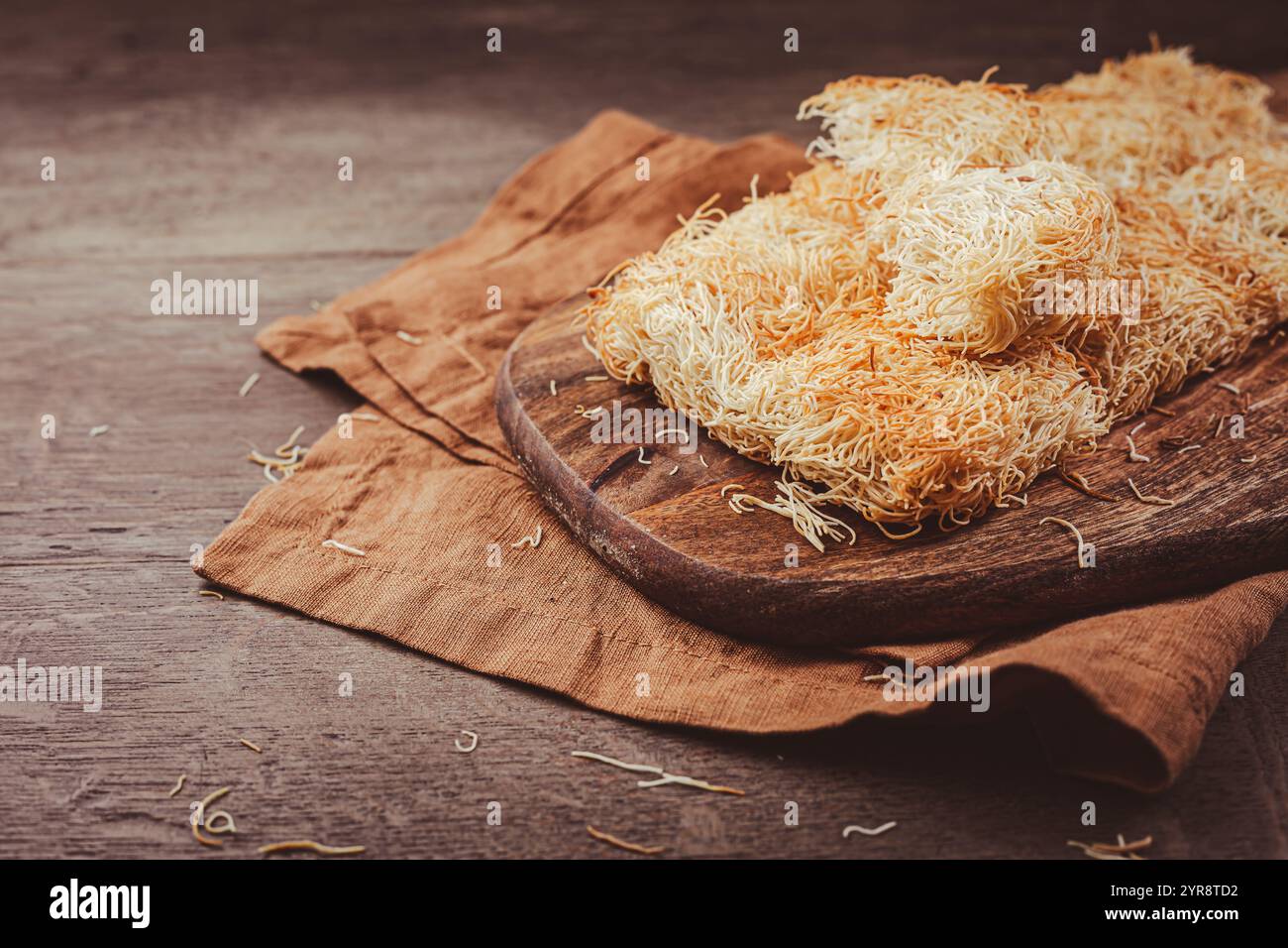 Butter roasted Kadayif pastry, fine dough threads for delicious sweet ...