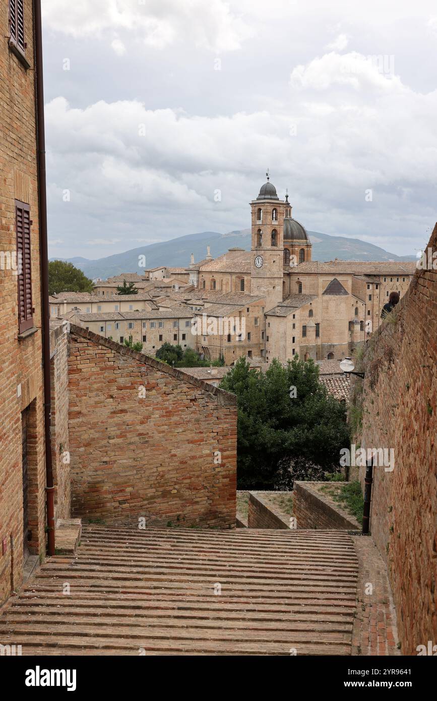Urbino beautiful medieval town hi-res stock photography and images - Alamy