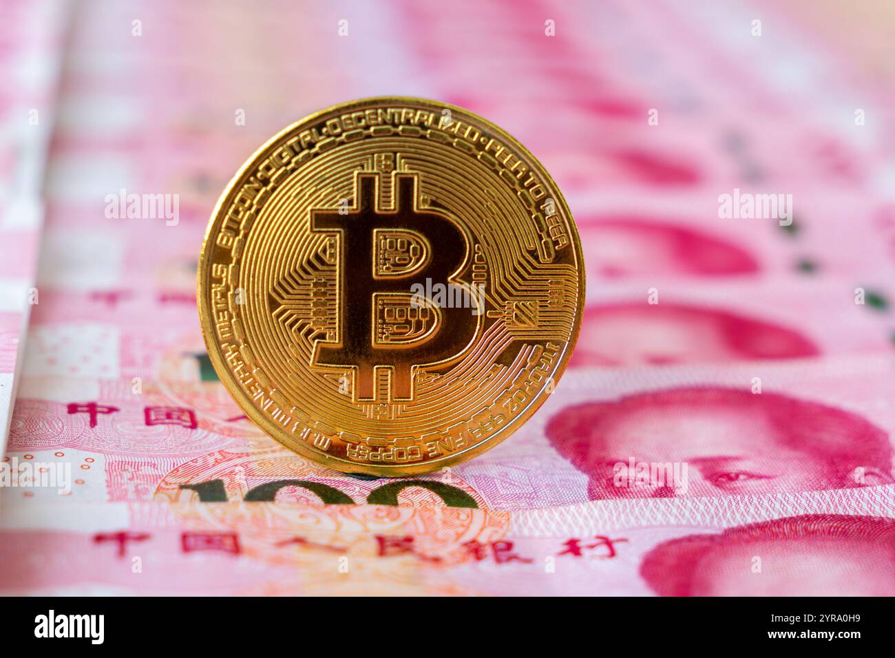 Chinese yuan coins hi-res stock photography and images - Page 2 - Alamy