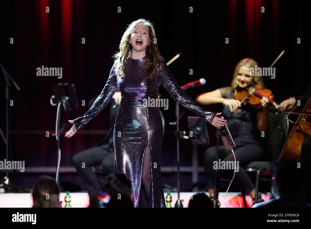 Berlin, Germany. 03rd Dec, 2024. Singer Vicky Leandros takes to the stage at the Tempodrom for the last date of her farewell tour 'Ich liebe das Leben - Meine Abschiedstournee'. Credit: Joerg Carstensen/dpa/Alamy Live News Stock Photo